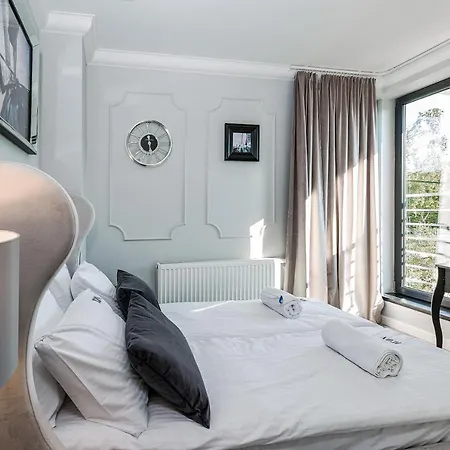 Aparthotel Icon