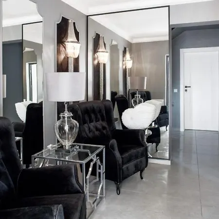 Icon Apartmanhotel